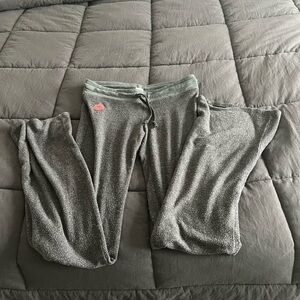 Wildfox Gray Lounge Pants with Pink/Red Lips Logo